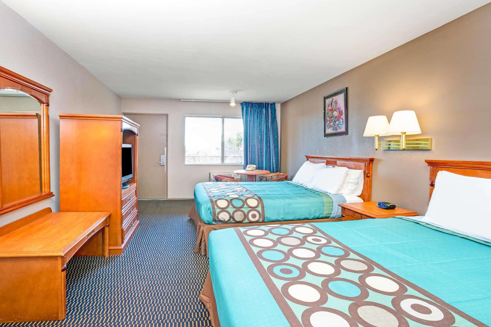 Готель Super 8 By Wyndham Upland Ontario Ca Екстер'єр фото