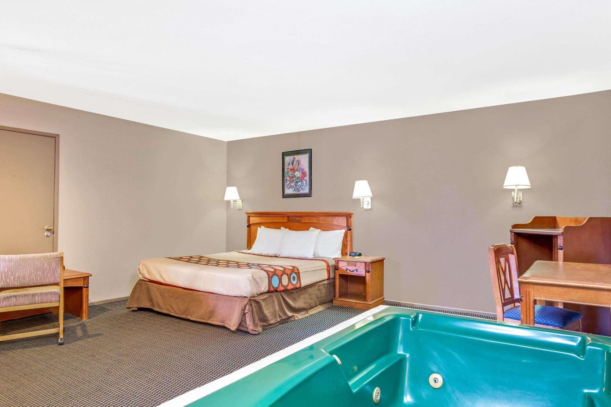 Готель Super 8 By Wyndham Upland Ontario Ca Екстер'єр фото
